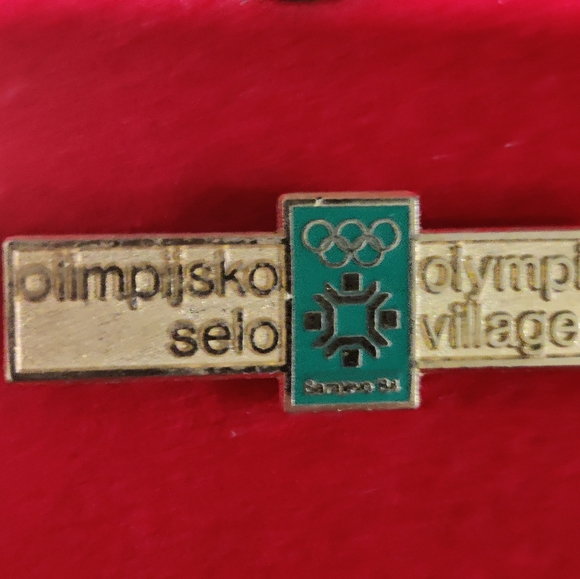 Collection of 1980's Olympic/Paralympic/Media Pins - Picture 9 of 12